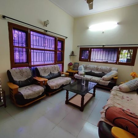 Spacious Bungalow With All Basic Amenities Villa Indore Exteriör bild