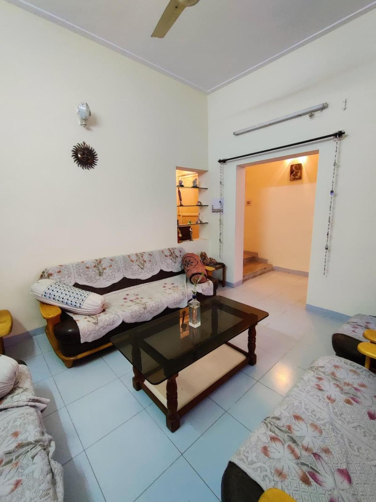 Spacious Bungalow With All Basic Amenities Villa Indore Exteriör bild